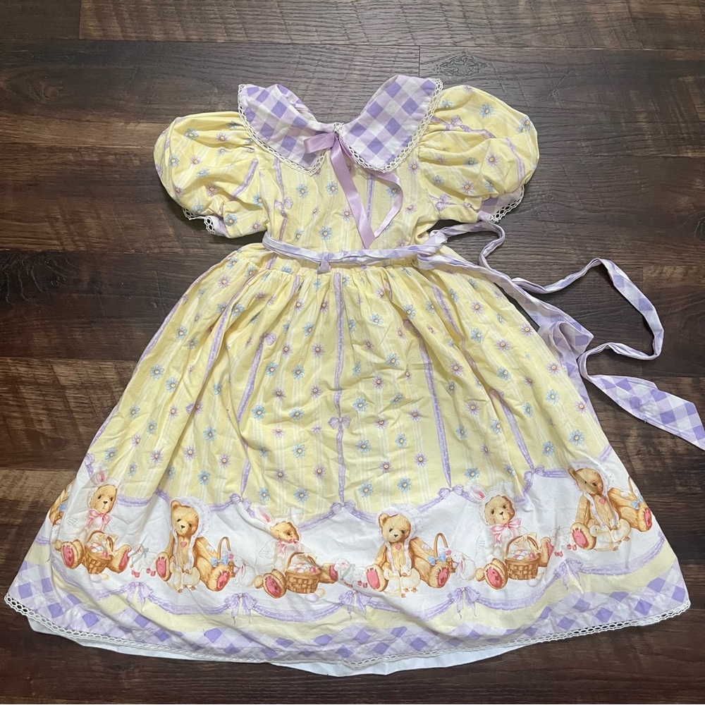Vintage Daisy Kingdom handmade precious teddy bears 1997? Puff sleeve dress 7/8?